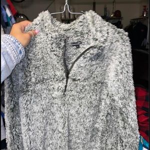 Women’s Sherpa pullover